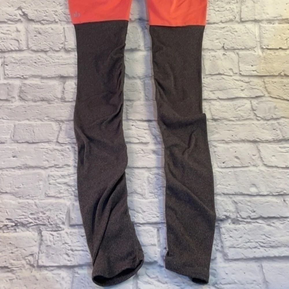 Alo Yoga Ice Goddess Ribbed Legging Coral Gray Extra Long Stretch Athletic Pants